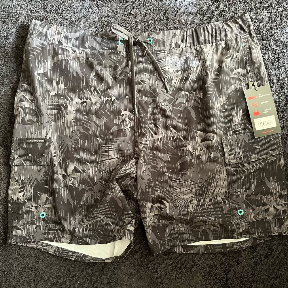 Men’s swimming trunk. Size XL